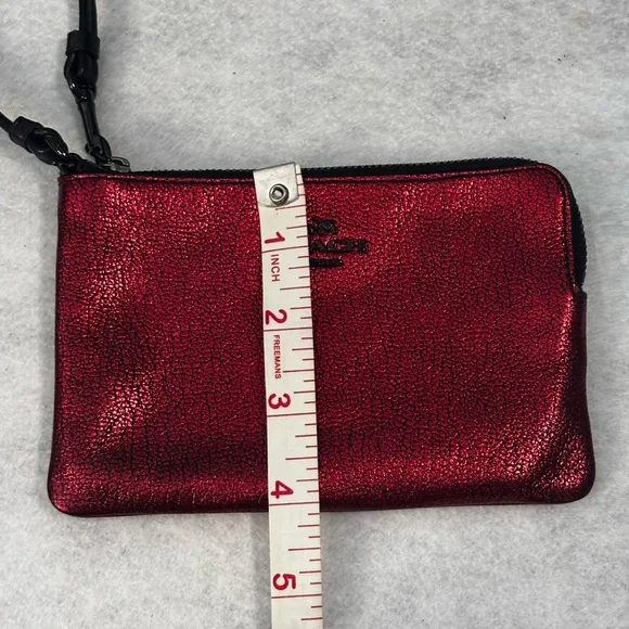 Coach Red Metallic wristlet NWOT - Picture 3 of 7